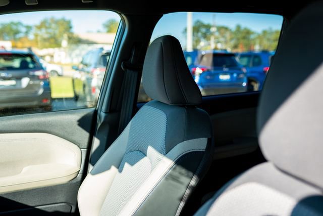 Certified 2025 Subaru Forester Premium image 33