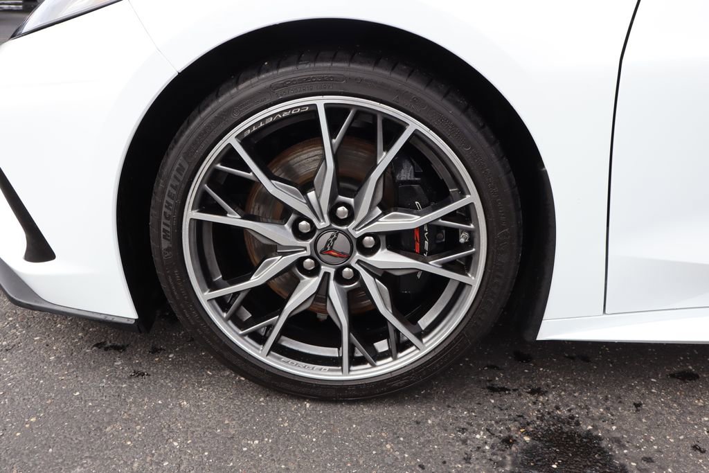 Used 2024 Chevrolet Corvette Stingray w/ Z51 Performance Package image 33