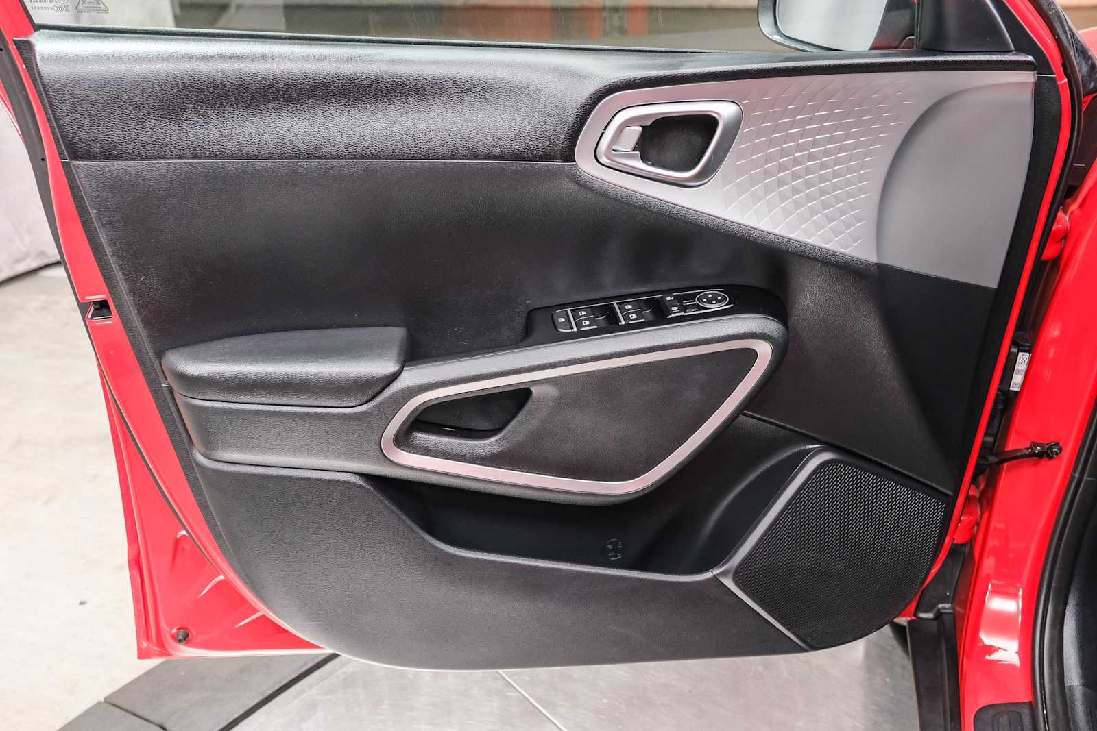 Used 2022 Kia Soul LX FWD image 24