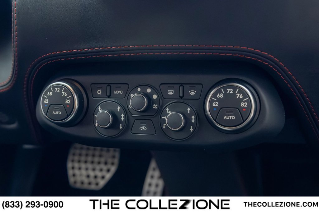 Used 2014 Ferrari 458 Italia Coupe RWD image 64