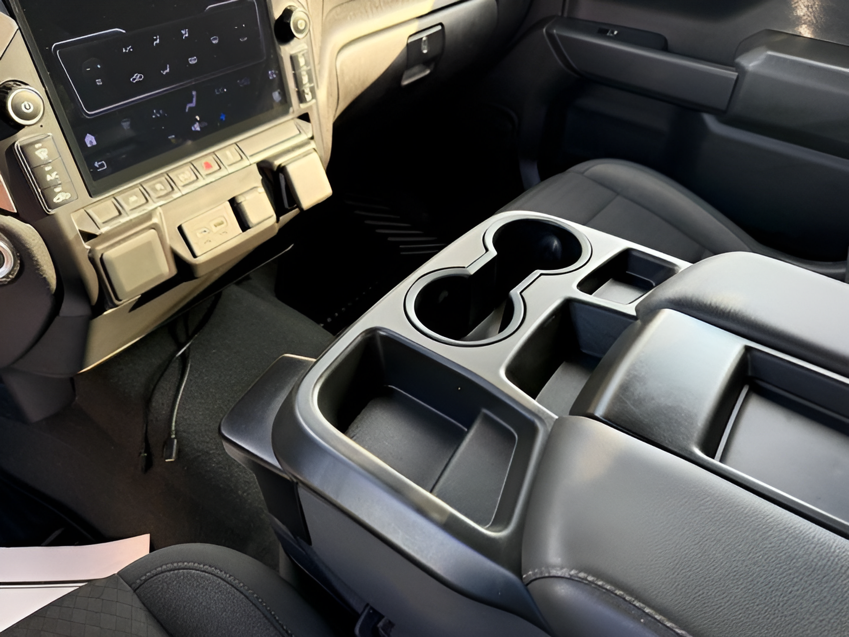 Used 2022 Chevrolet Silverado 1500 Custom AWD/4WD image 22