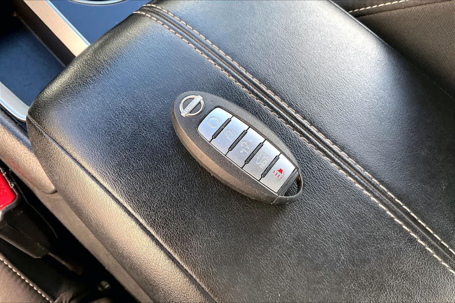Used 2024 Nissan Altima 2.5 SV FWD image 19