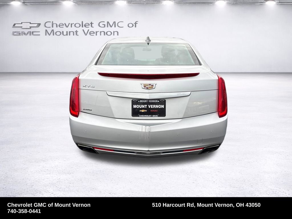 Used 2017 Cadillac XTS Luxury image 4