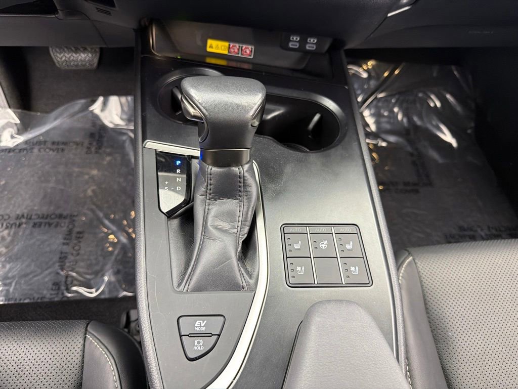 Used 2023 Lexus UX 250h F Sport w/ Accessory Package (Z2) AWD/4WD image 15