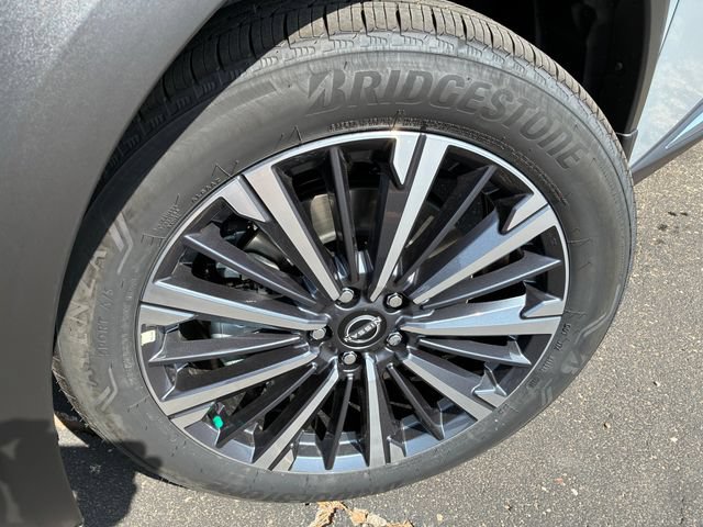 New 2026 Nissan Pathfinder Platinum AWD/4WD image 9