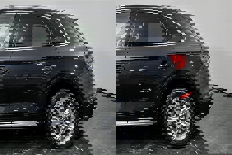 Used 2018 Audi Q5 2.0T Premium Plus image 7