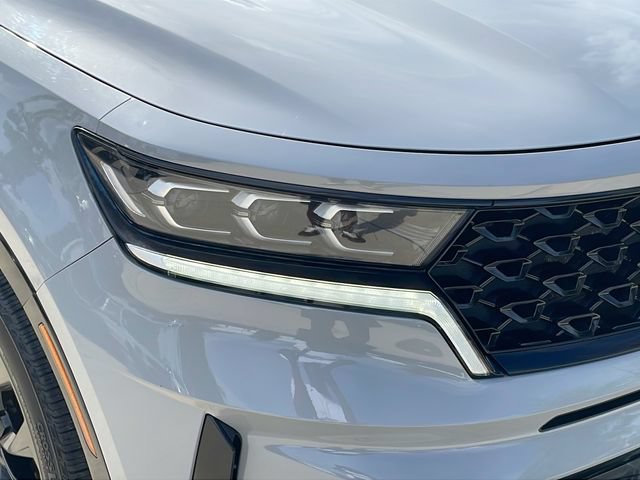 Certified 2022 Kia Sorento SX AWD/4WD image 32