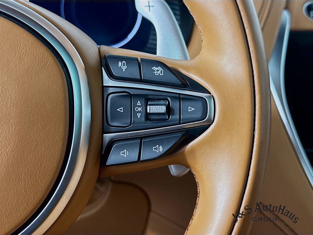Used 2022 Aston Martin DBX AWD/4WD image 14