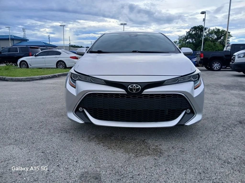 Used 2020 Toyota Corolla XSE image 3