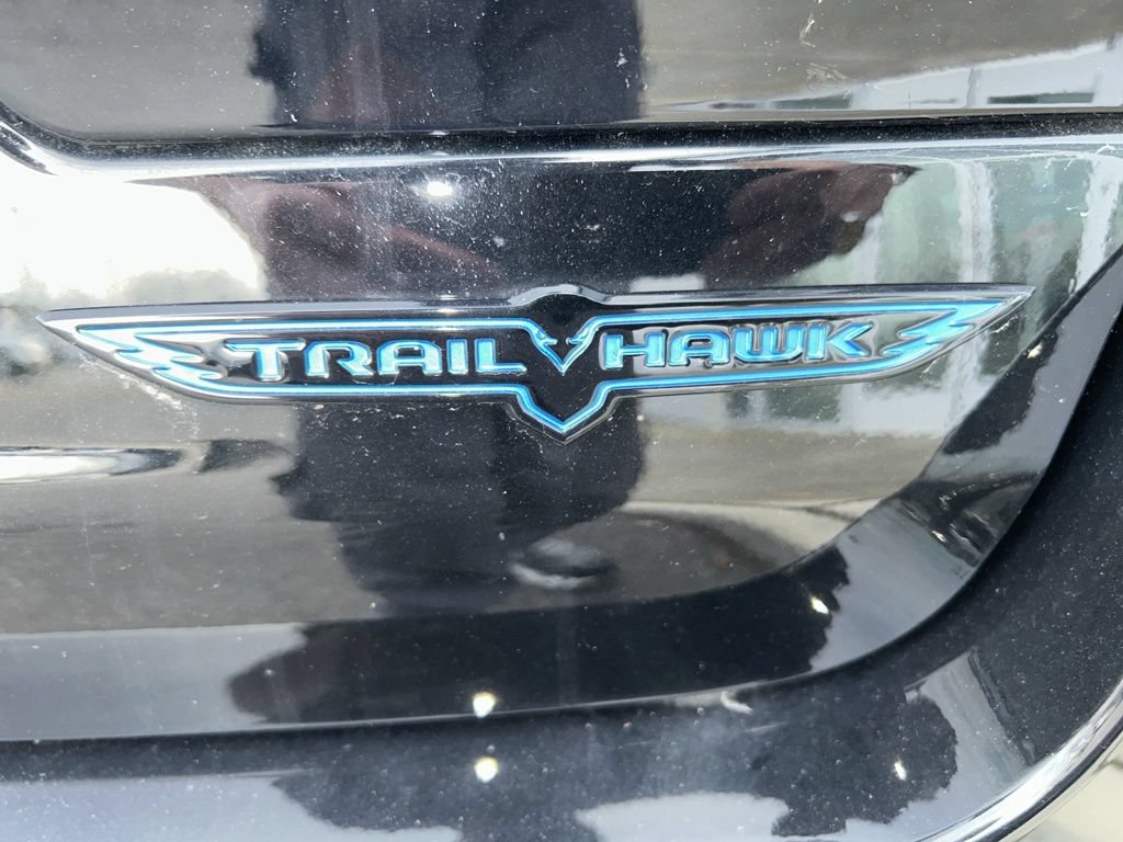New 2024 Jeep Grand Cherokee Trailhawk w/ Luxury Tech Group III AWD/4WD image 22