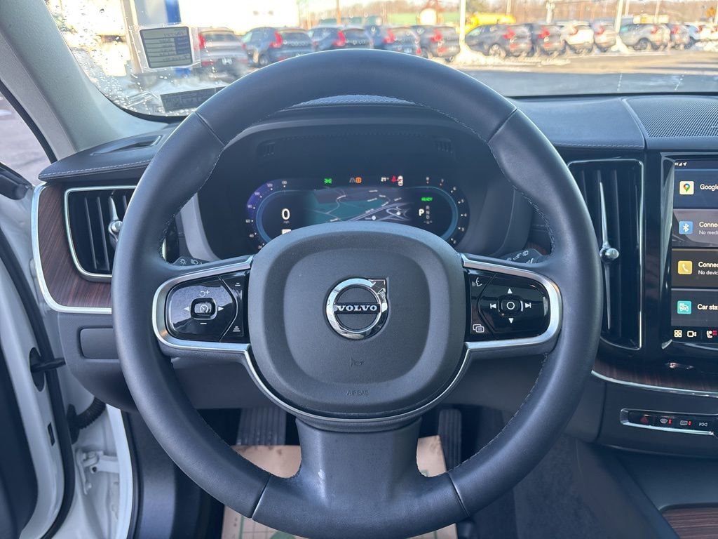 Certified 2024 Volvo XC60 T8 Ultimate w/ Protection Package Premier image 24