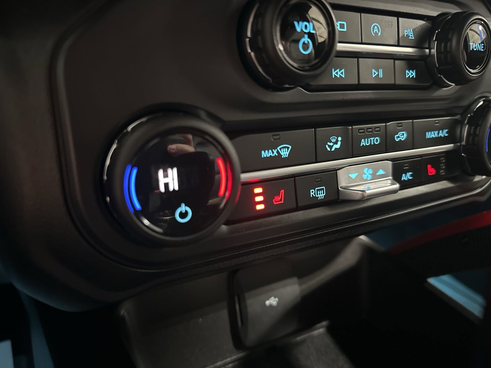 Used 2023 Ford Bronco Wildtrak image 68