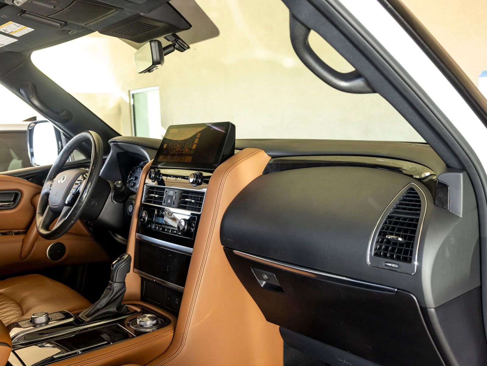 Used 2023 INFINITI QX80 Sensory w/ Cargo Package image 29