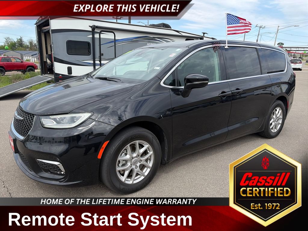 Used 2024 Chrysler Pacifica Touring-L