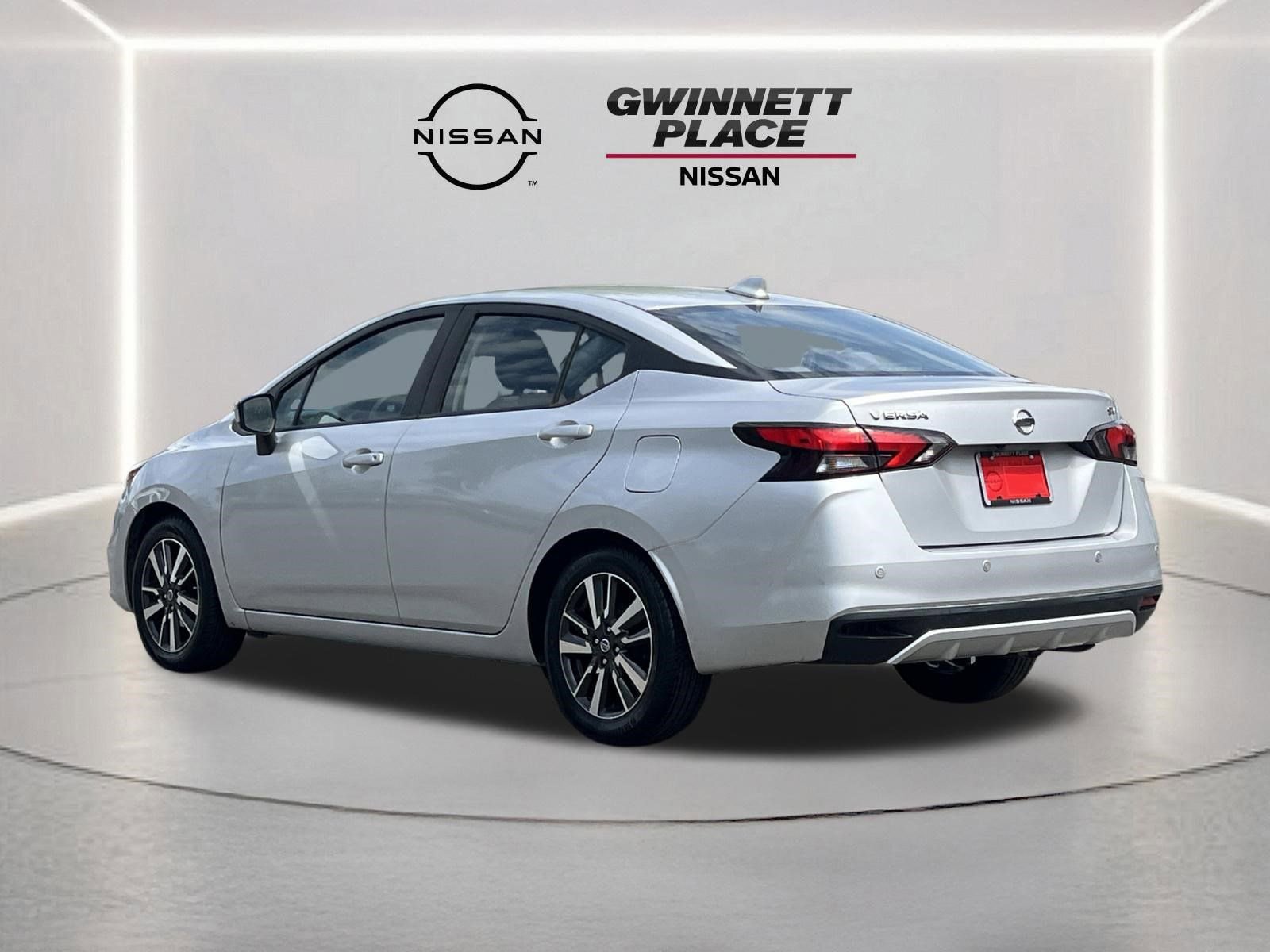 Used 2021 Nissan Versa SV image 21