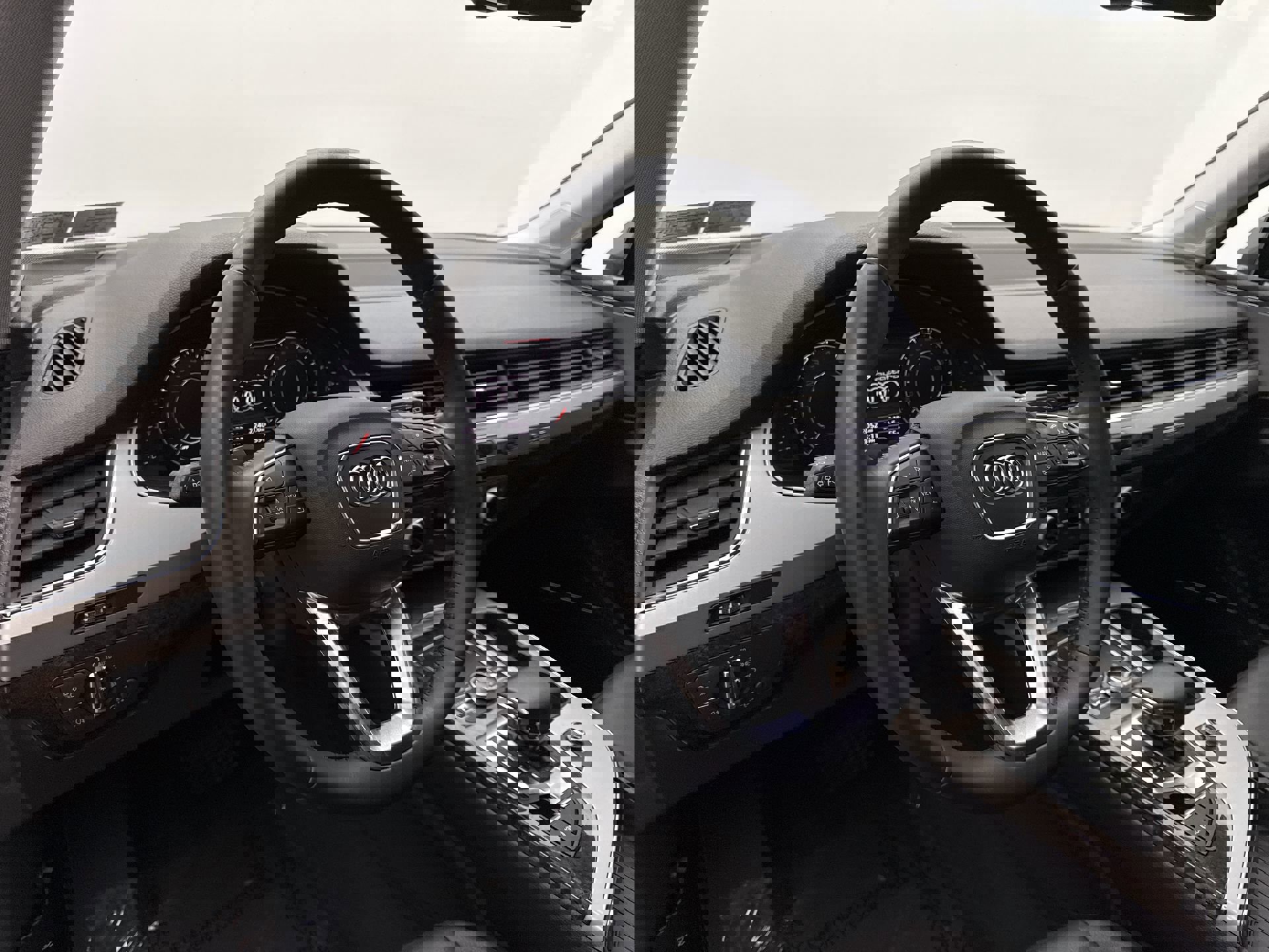 Used 2019 Audi Q7 2.0T Premium Plus w/ Premium Plus Package image 10