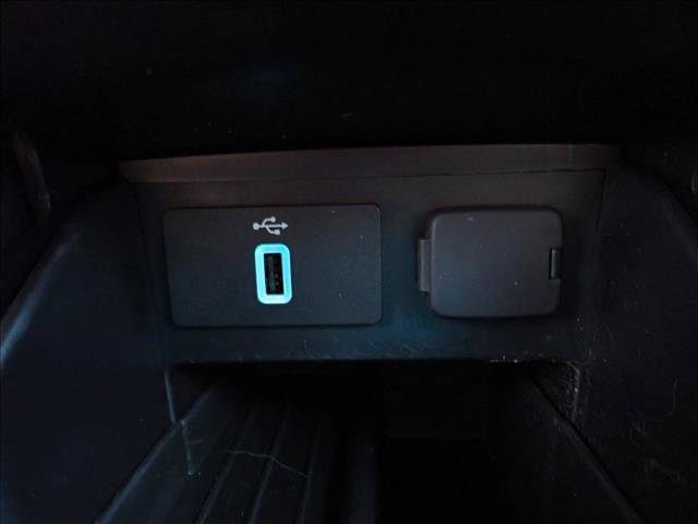 Used 2019 Ford Explorer XLT w/ Equipment Group 202A image 19