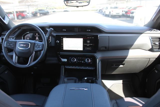 Used 2025 GMC Sierra 2500 AT4 w/ AT4 Premium Plus Package AWD/4WD image 22