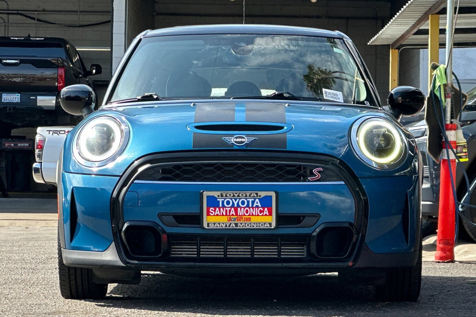 Used 2023 MINI Cooper S FWD image 9