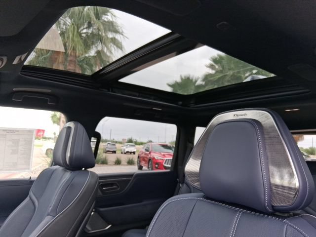 New 2026 INFINITI QX80 4WD image 25