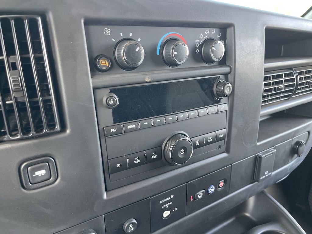 New 2025 GMC Savana 2500 Extended w/ Driver Convenience Package image 13