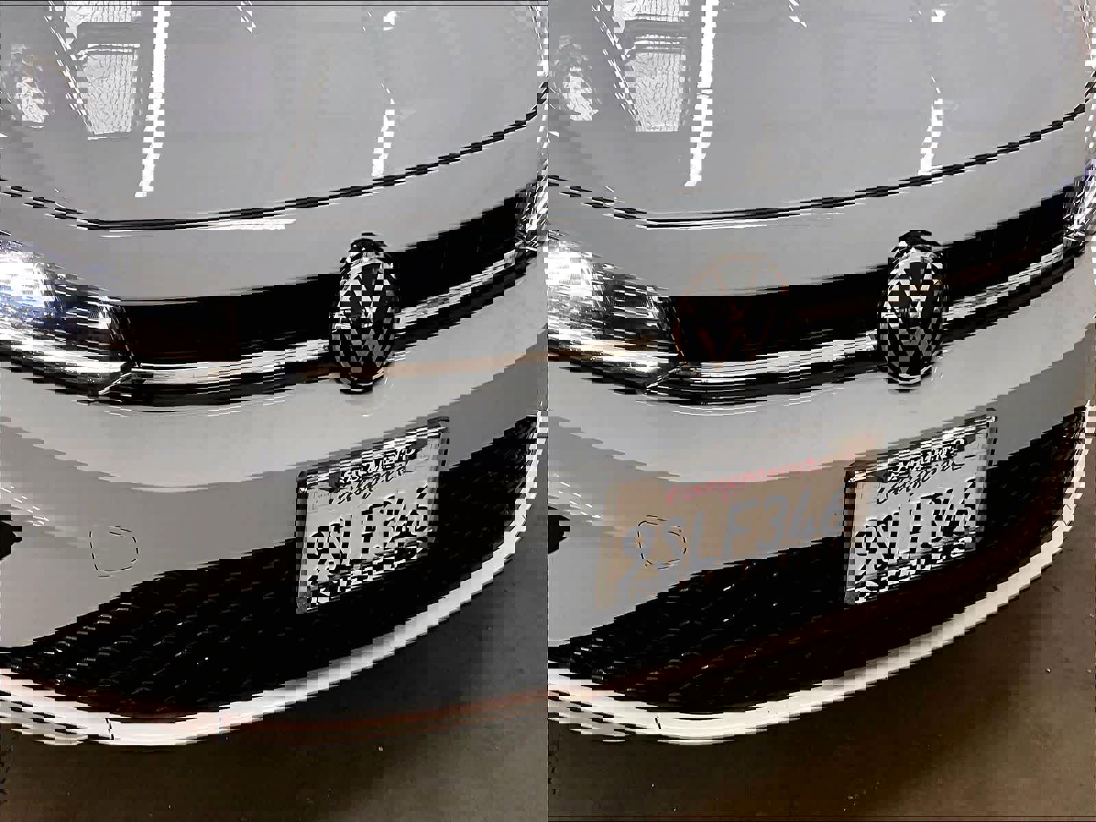 Used 2025 Volkswagen Jetta SE w/ Sunroof Package image 32