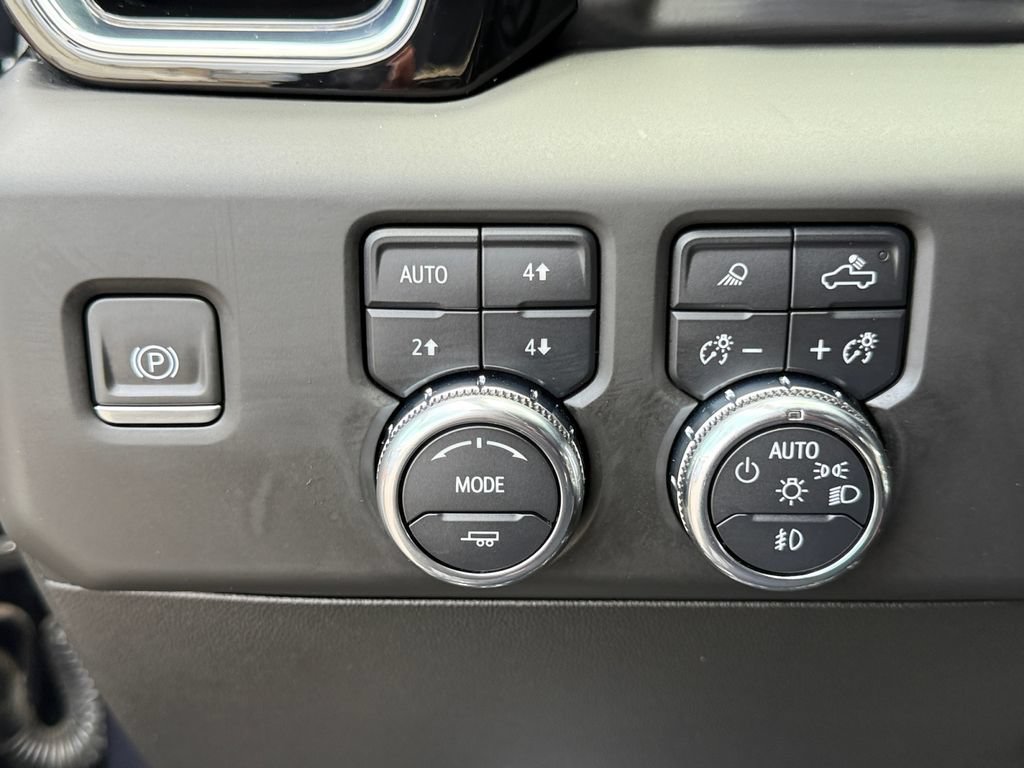 Used 2023 GMC Sierra 1500 Denali Ultimate AWD/4WD image 22