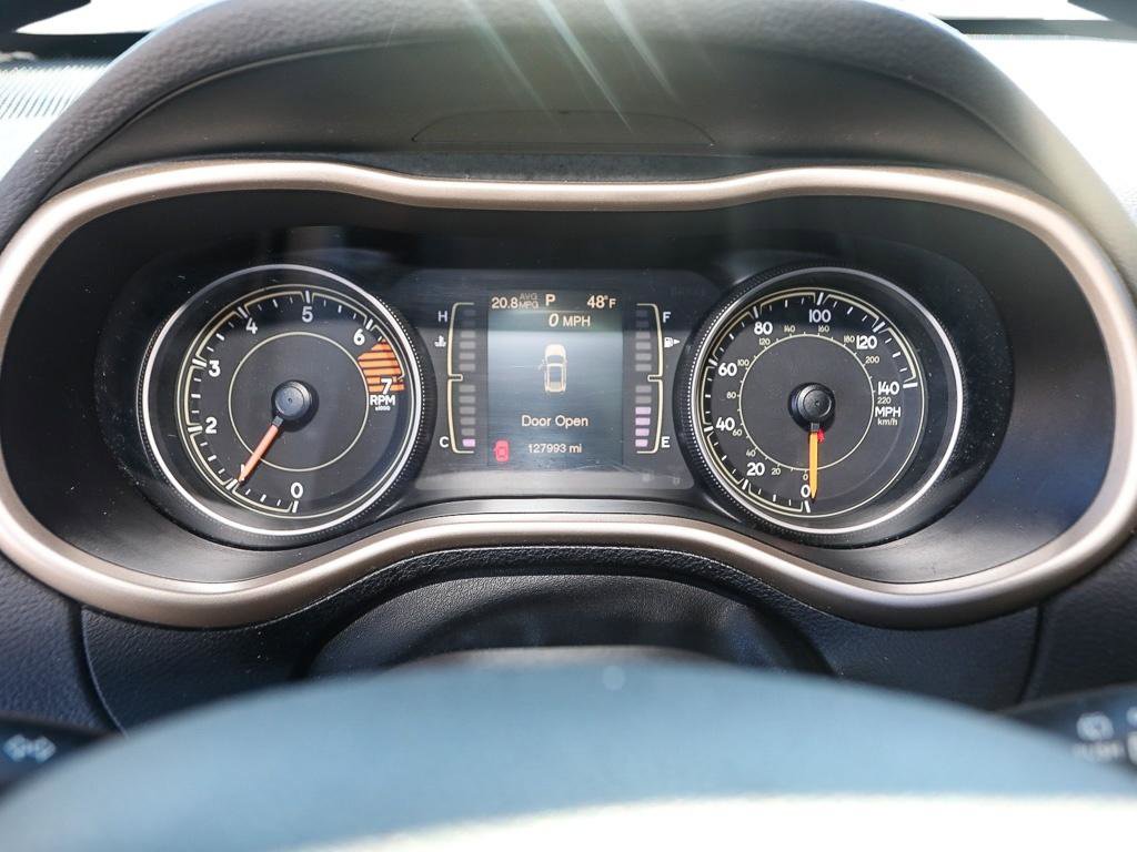 Used 2017 Jeep Cherokee Sport image 13