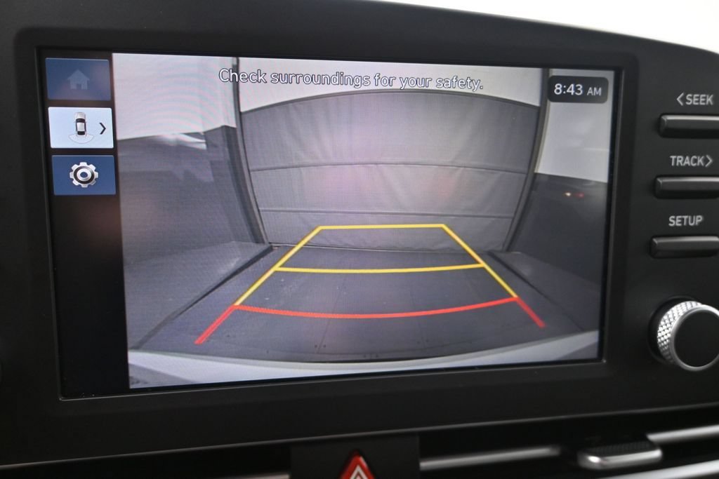 Used 2025 Hyundai Elantra Sport FWD image 17