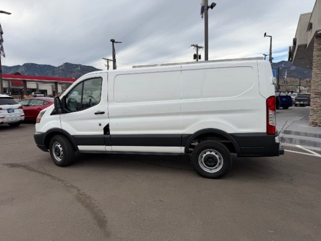Used 2018 Ford Transit 250 130 Low Roof image 7