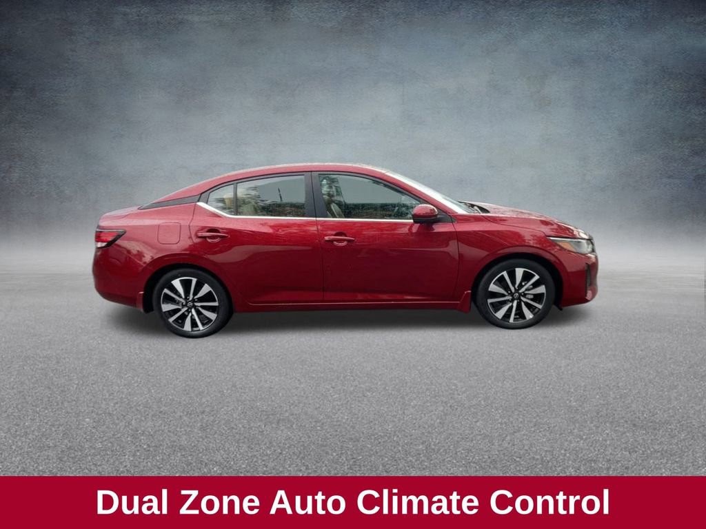 Used 2024 Nissan Sentra SV w/ SV Premium Package image 11