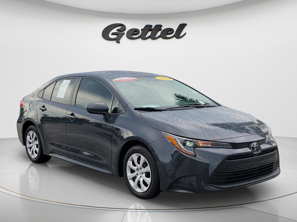 Certified 2024 Toyota Corolla LE FWD image 3