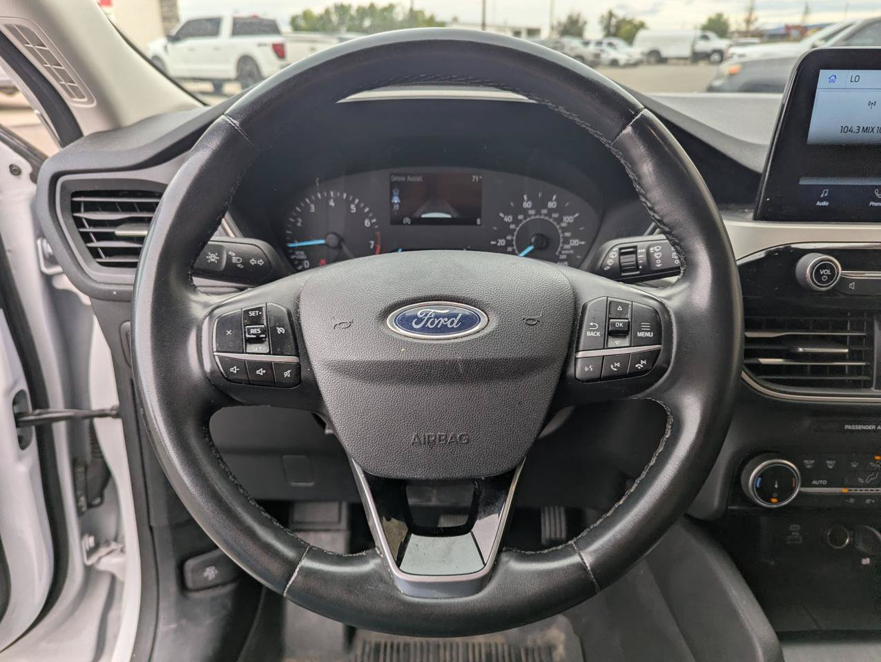 Used 2022 Ford Escape SE w/ Convenience Package AWD/4WD image 13