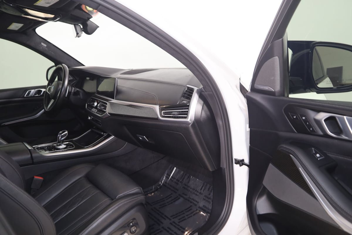 Used 2022 BMW X5 M50i w/ Executive Package AWD/4WD image 50