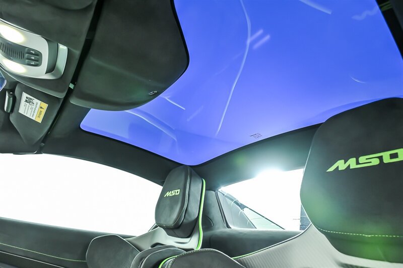 Used 2024 McLaren 750S Spider RWD image 23