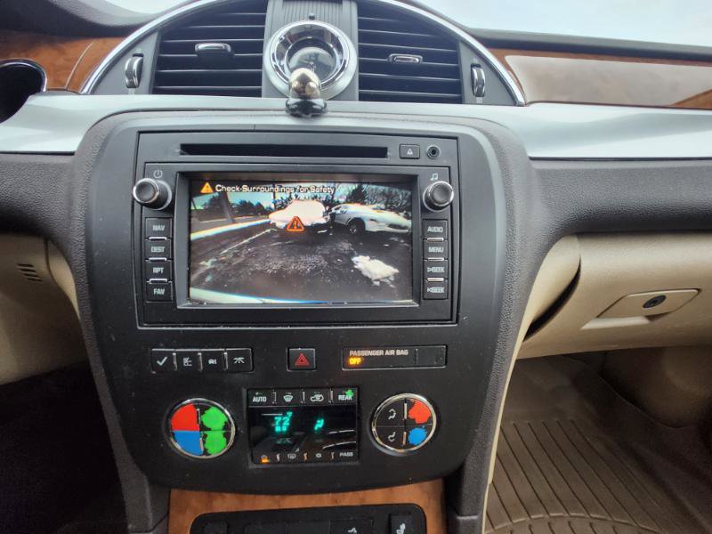 Used 2009 Buick Enclave CXL w/ Entertainment Package #3 image 24