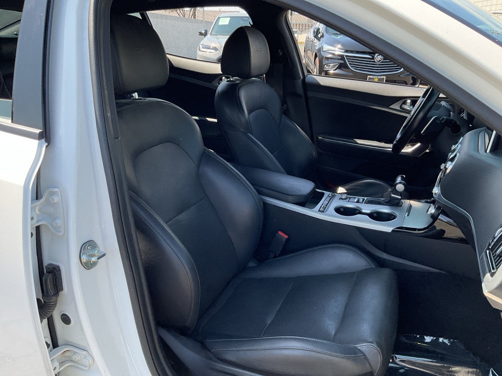 Used 2020 Kia Stinger GT1 RWD image 21