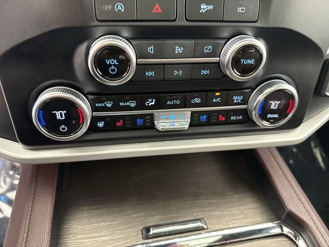 Used 2023 Ford Expedition Limited image 8