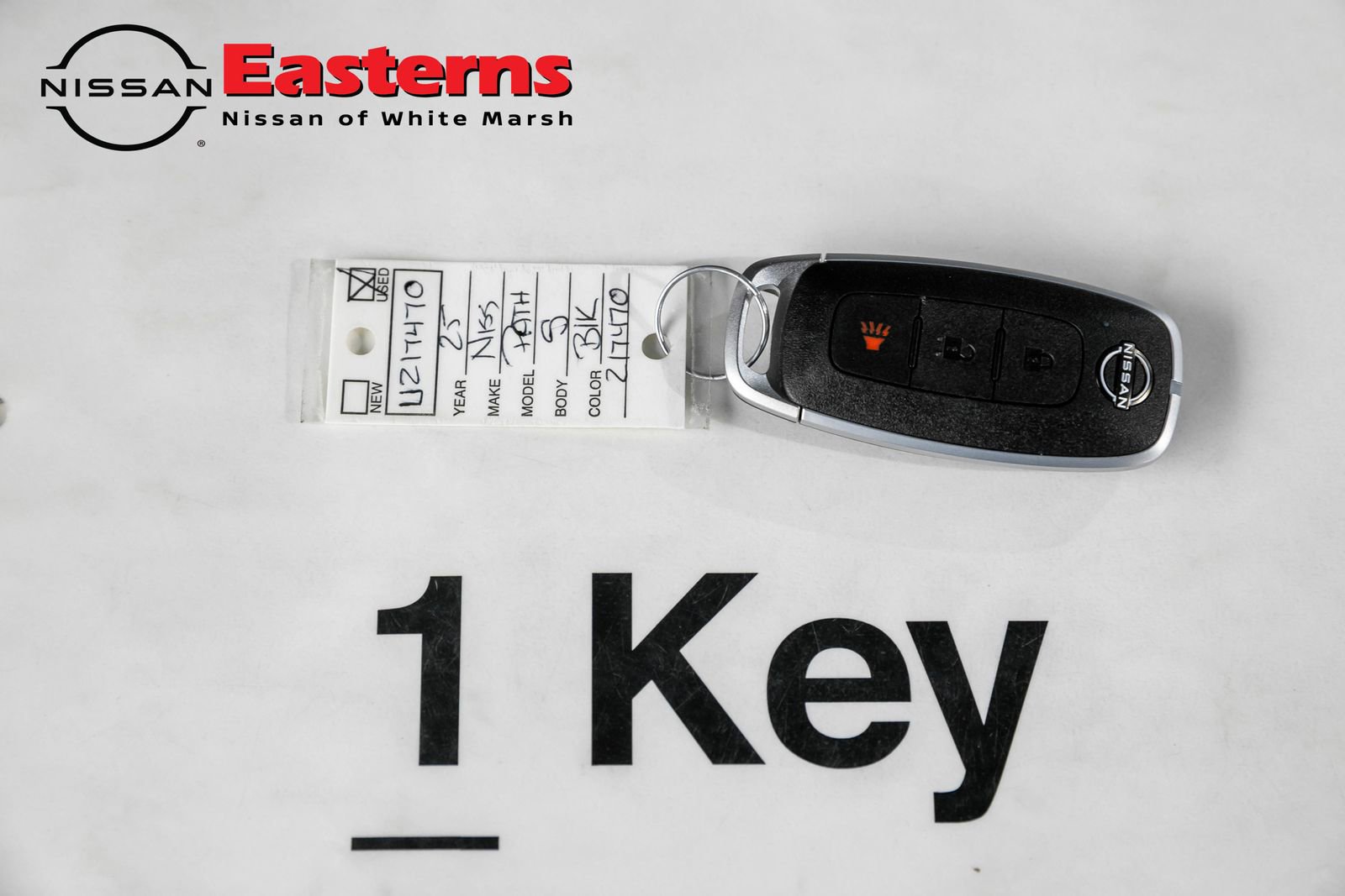 Used 2025 Nissan Pathfinder S image 31