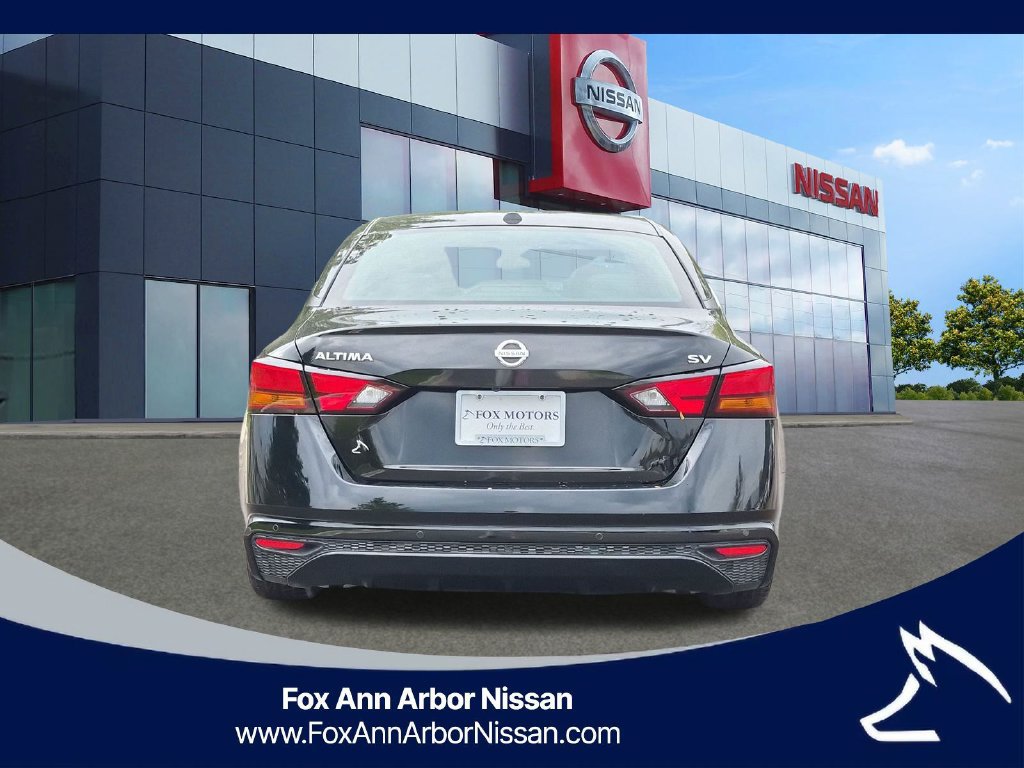 Used 2022 Nissan Altima 2.5 SV FWD image 4