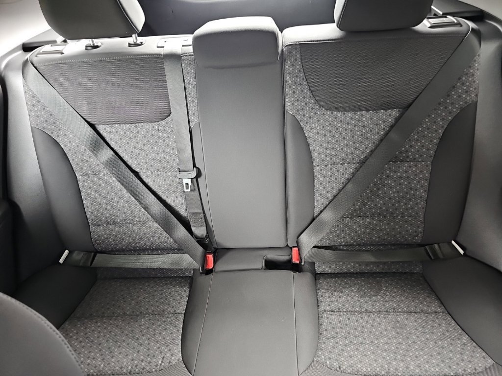Used 2019 Hyundai Ioniq Blue FWD image 15