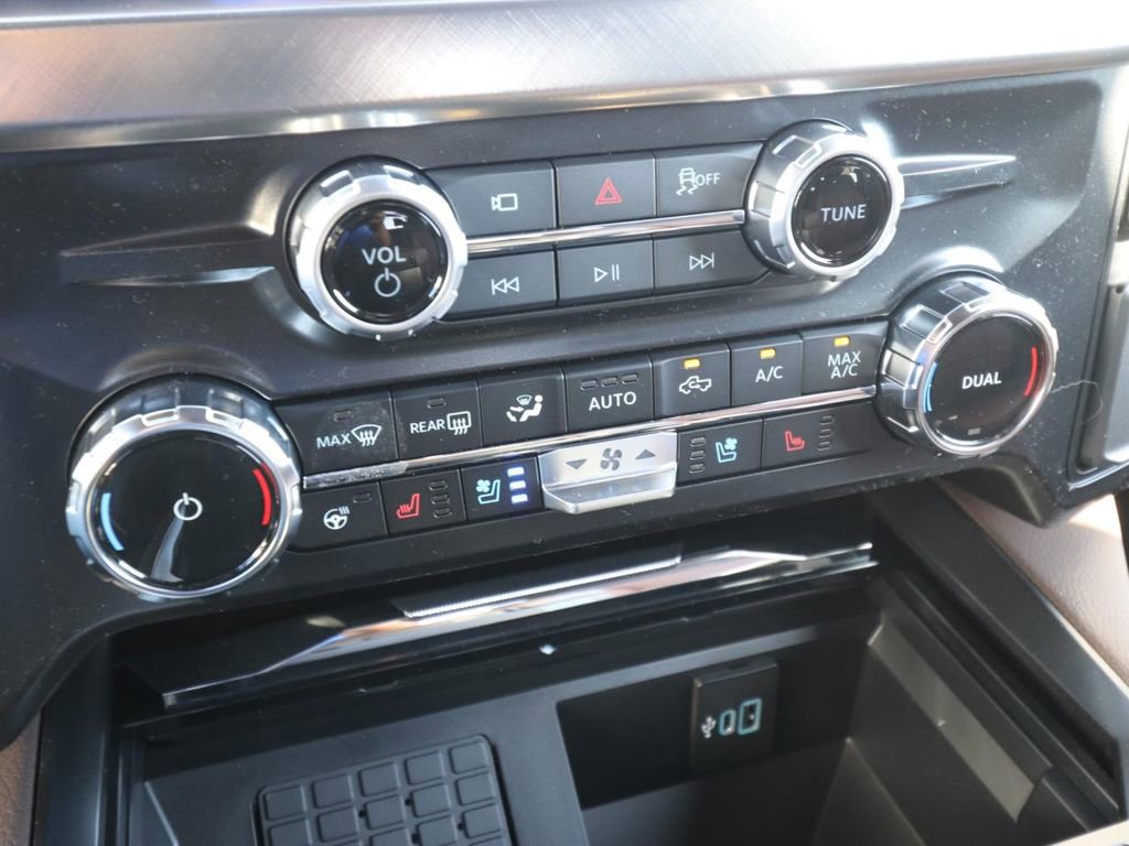 New 2026 Ford F250 King Ranch w/ Chrome Package image 22