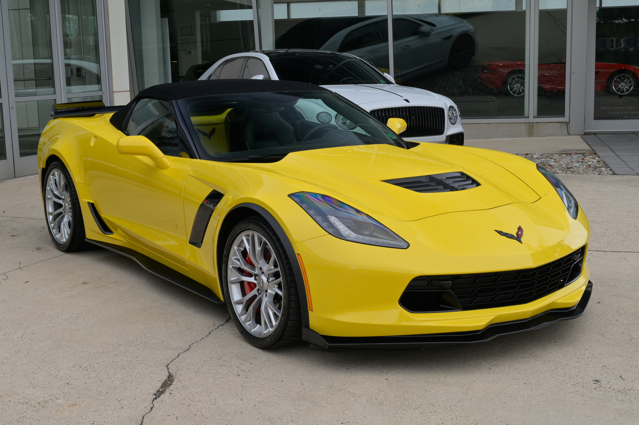 Used 2017 Chevrolet Corvette Z06 image 3