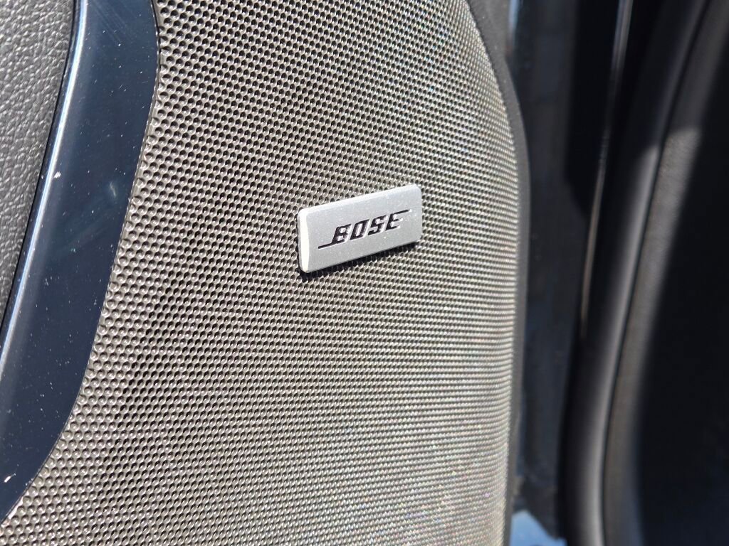 Used 2025 Chevrolet Suburban Premier image 31