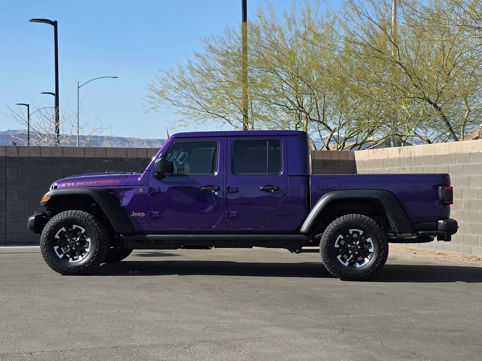 New 2026 Jeep Gladiator Rubicon w/ Safety Group AWD/4WD image 6