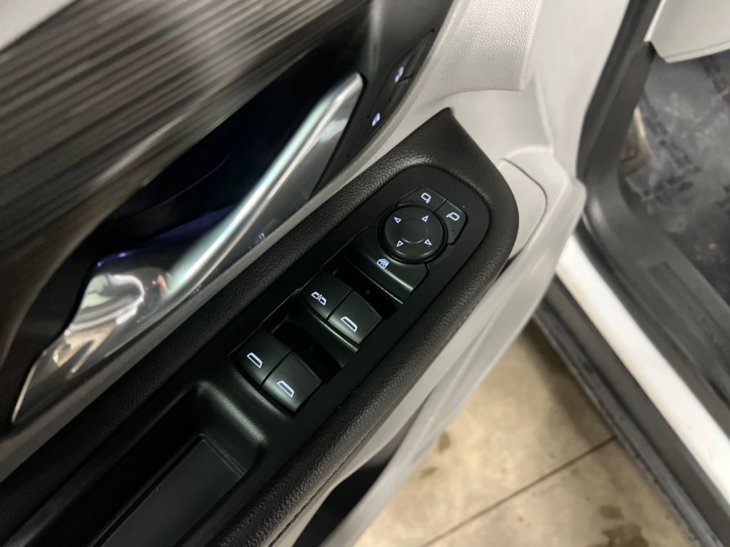 Certified 2019 GMC Terrain SLT image 16