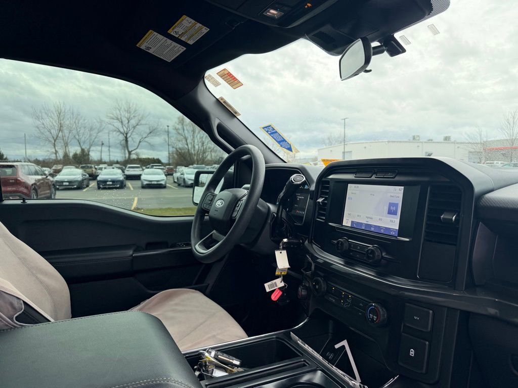 Used 2022 Ford F150 XL w/ STX Appearance Package image 9