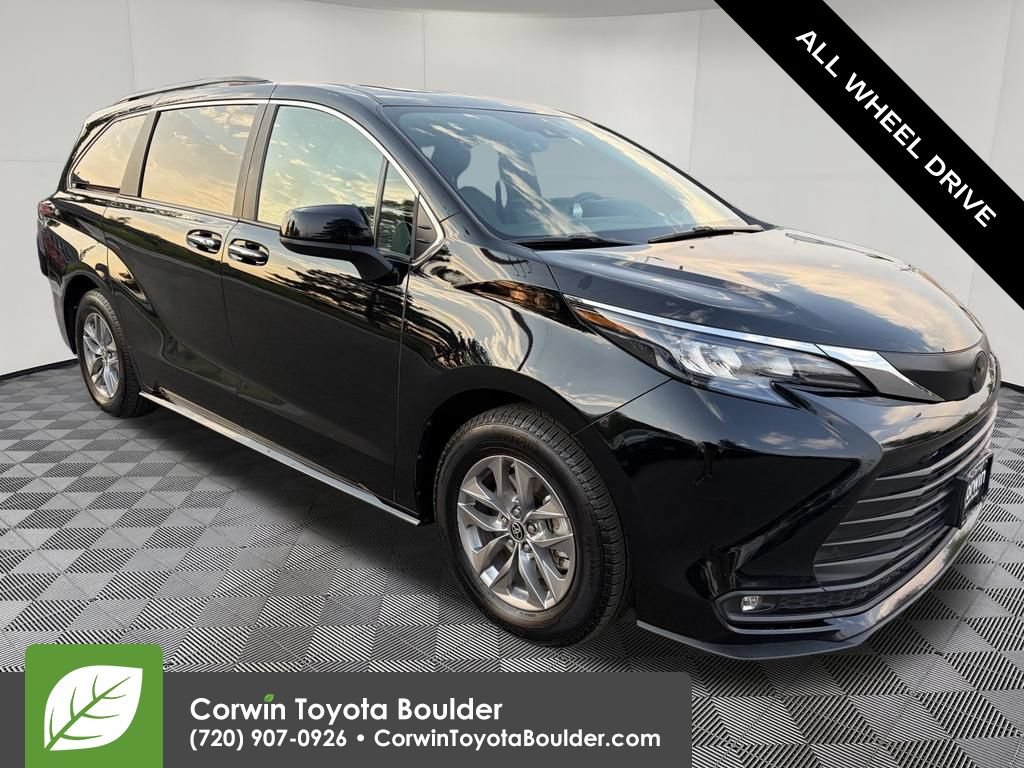 Used 2025 Toyota Sienna XLE w/ XLE Plus Package