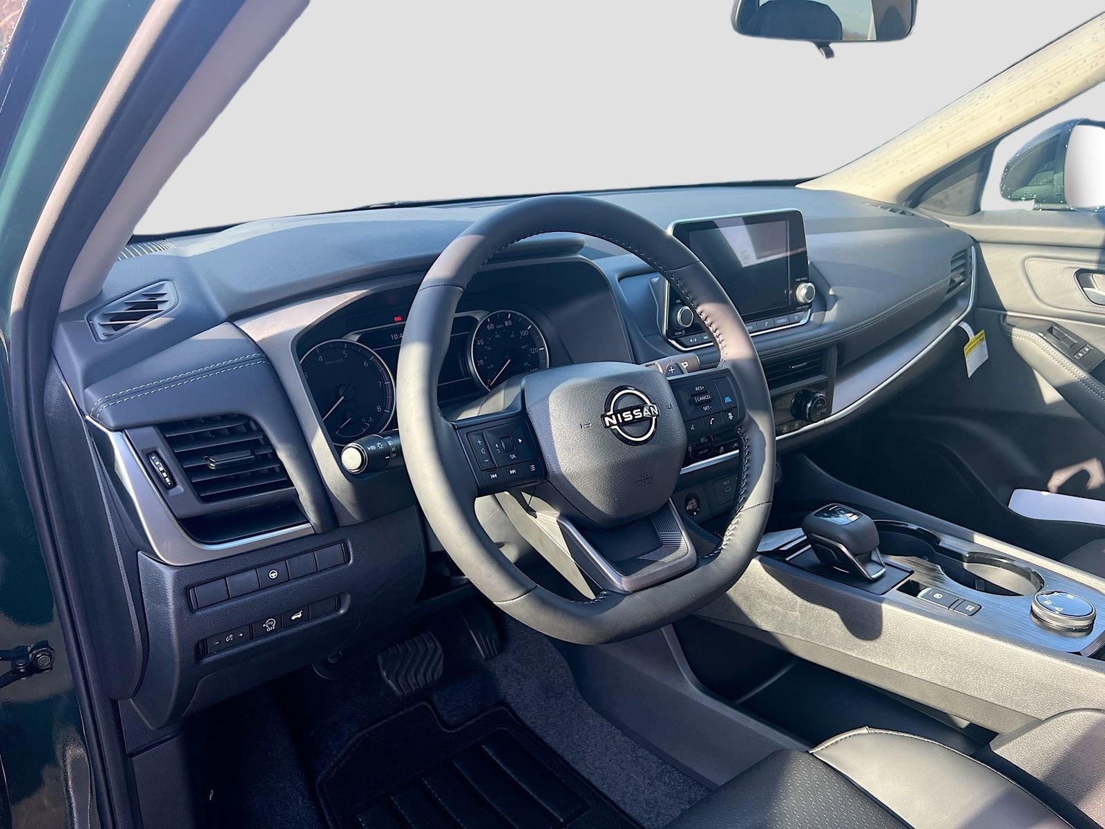 New 2026 Nissan Rogue SV image 9