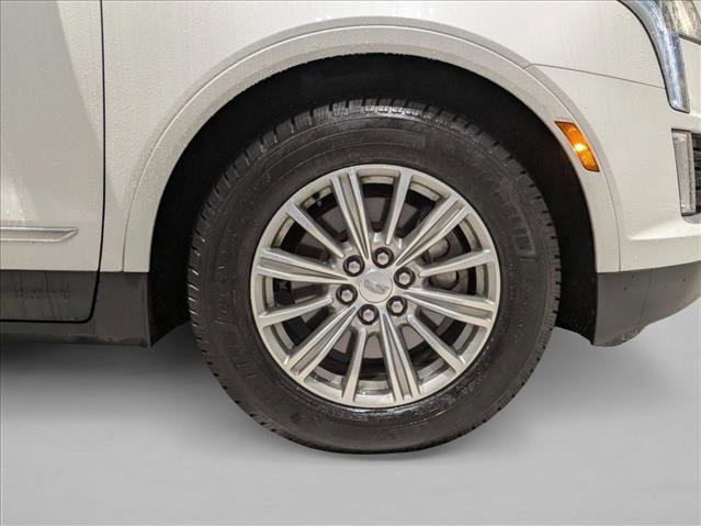 Used 2018 Cadillac XT5 Luxury w/ Driver Awareness Package image 24